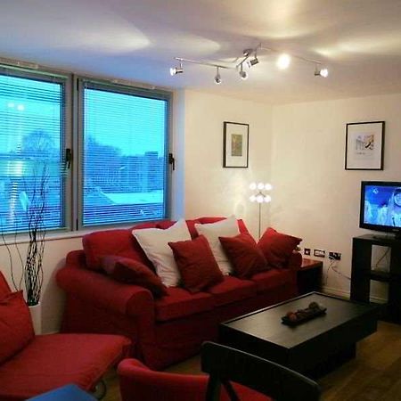 لندن Star Wharf Apartments المظهر الخارجي الصورة
